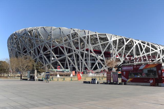 原创游客看到北京"鸟巢"景象,引发网友热议:中国建筑很出众