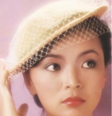 60岁陈玉莲容貌变化大,周润发曾与她相恋,如今的她怎样了?