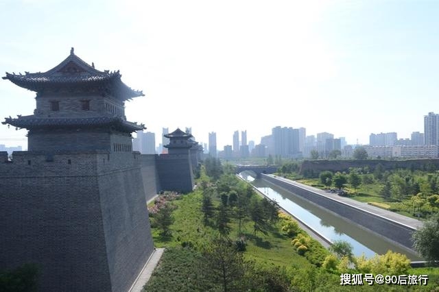 原创山西有座超大古城墙,比西安古城墙还高,4a级景区,关键门票免费