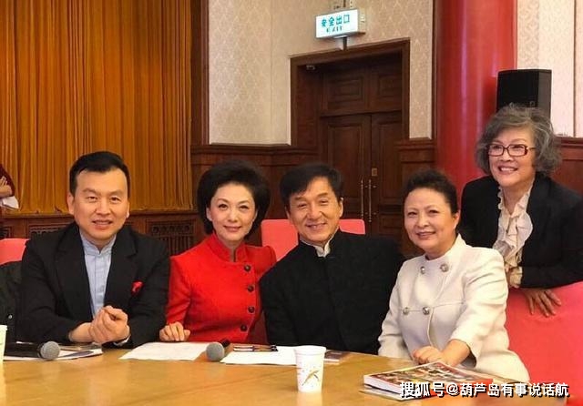 原创80年代影星洪学敏,曾经红极一时,如今62岁的她,近况如何?