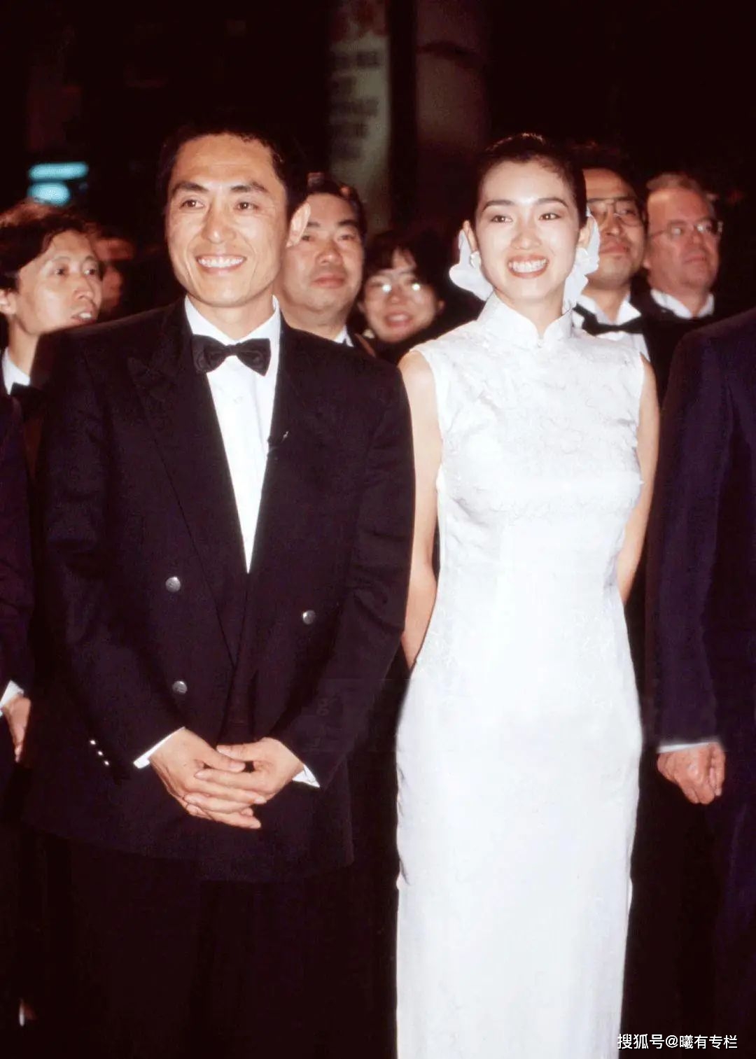 原创18年前霸王别姬戛纳海边造型成经典细数国巩俐红毯东方造型