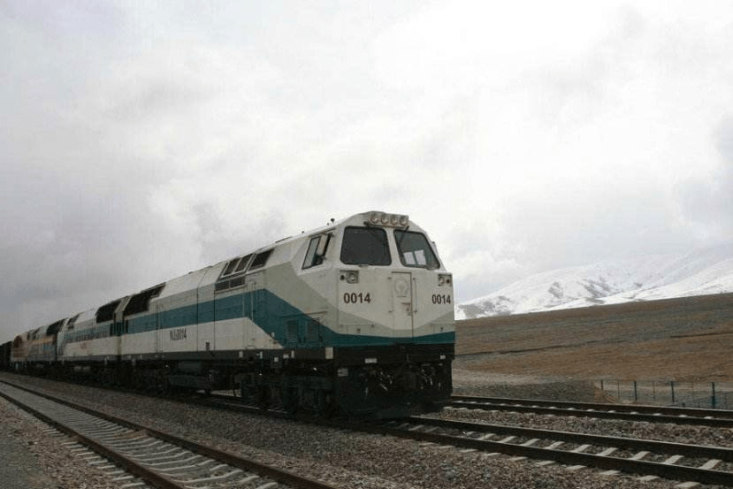 中国高铁领先世界为什么青藏铁路的火车头却要从美国进口