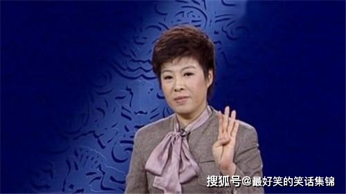 从国学大师到跌落神坛,被北大学子赶下台的于丹,当年到底做了啥