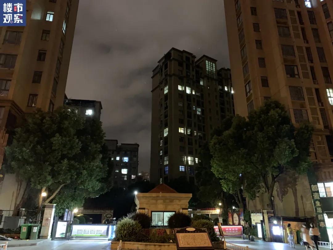 深夜暴走实探!8大小区亮灯率曝光!人气最高的竟然是.