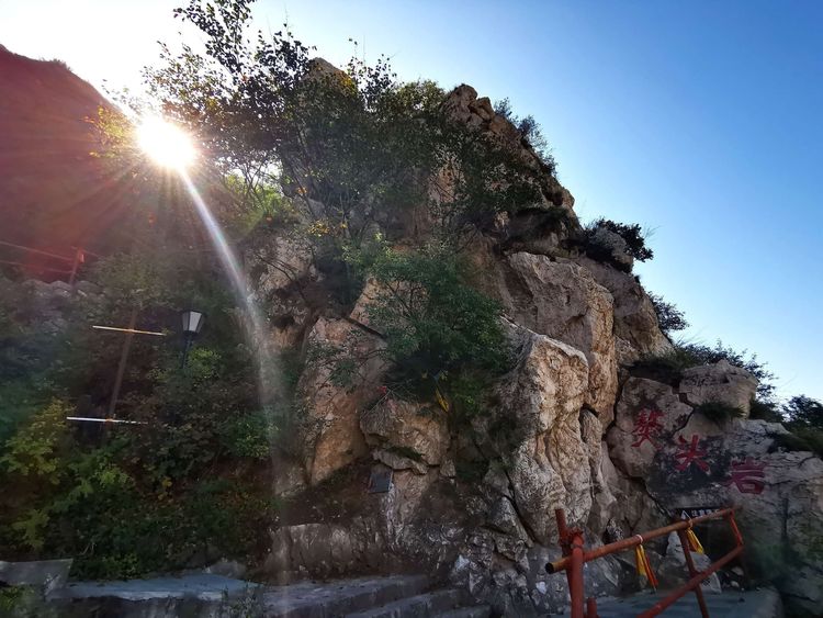 重阳节登鸡鸣山_下花园区