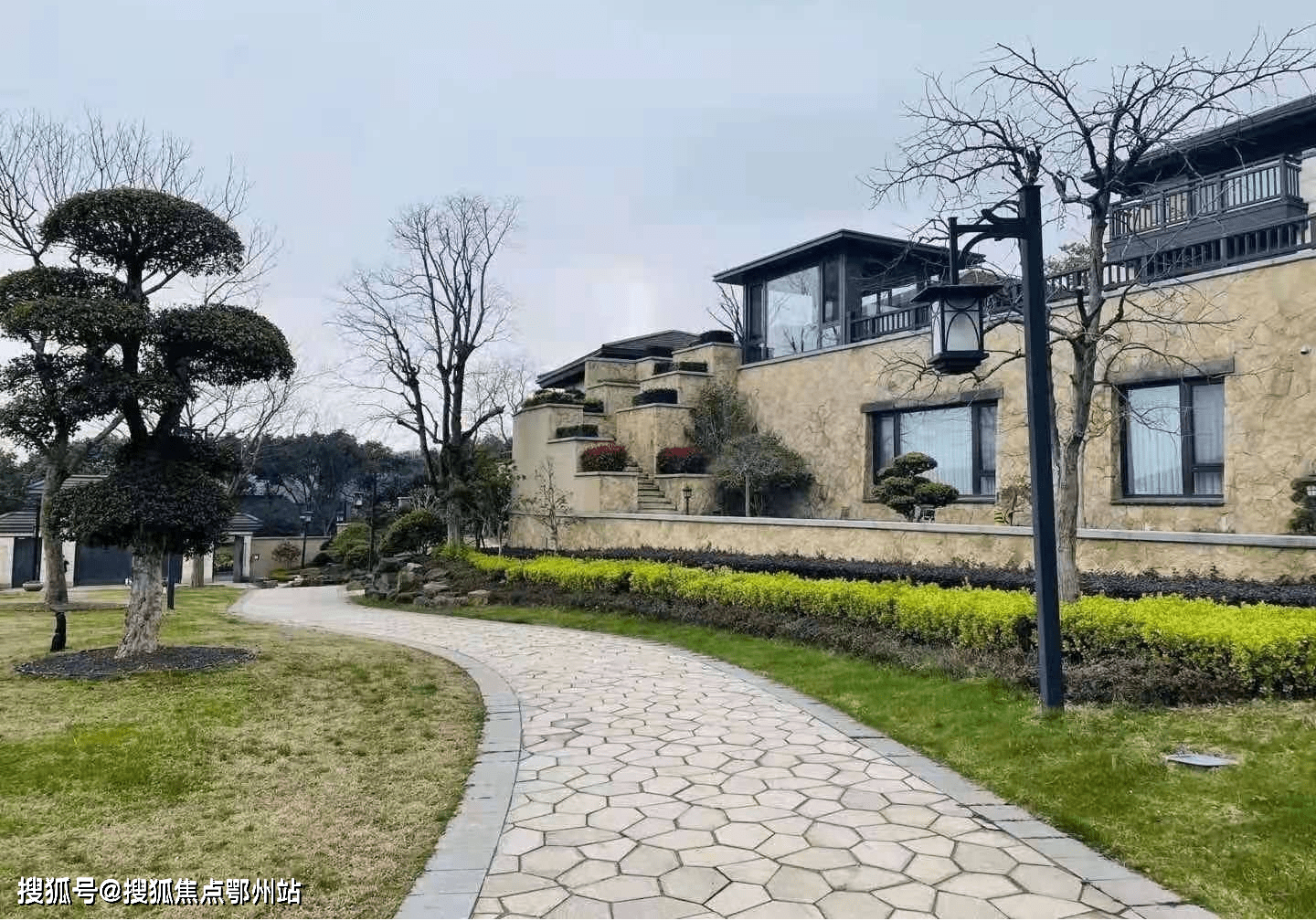【官网】 苏州涵园石公山居售楼处电话丨苏州涵园售楼