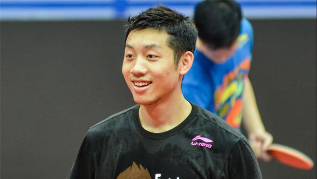 "大蟒"许昕,他的直板水平是否达到王皓巅峰水平?一起来看看