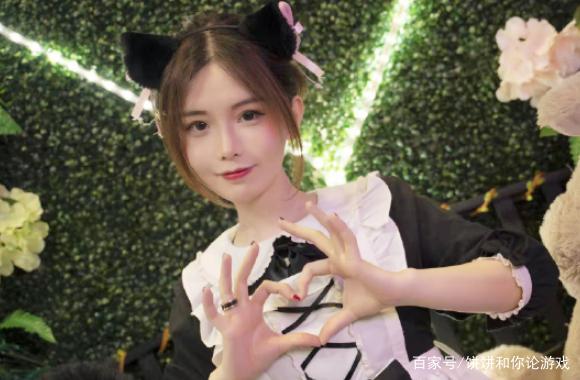 原创国服第一扳手轩墨宝宝拍写真,自评像个伪娘,粉丝:难道你不是