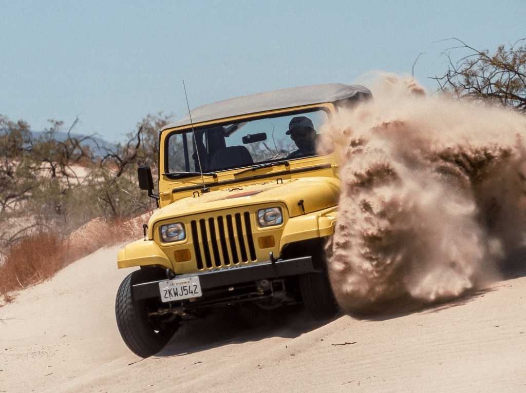 1974年,jeep推出cherokee,开启了接近半个世纪的辉煌.