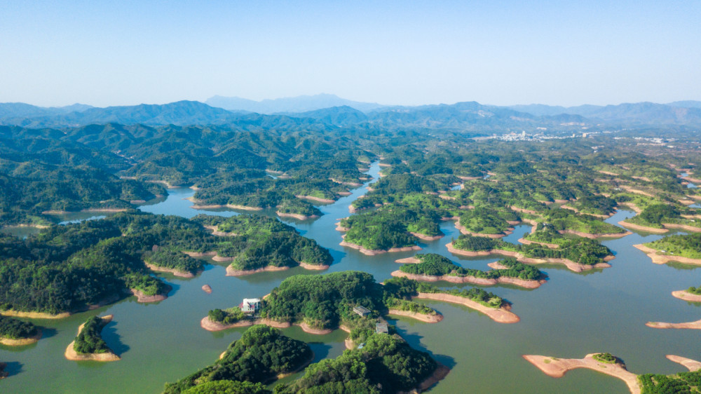 广东也有千岛湖,航拍风景如画卷,知道的人很少,趁着不