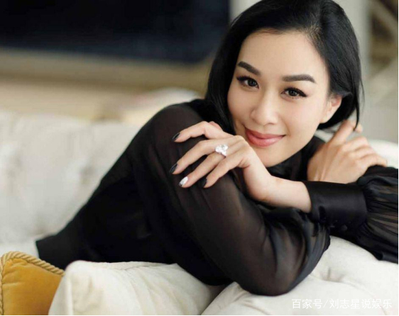 原创钟丽缇的过往情史,靠美貌征服10个男人,46岁时嫁小12岁帅气型男