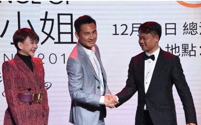 如今林文龙经过多年的摸爬滚打已经成为了亚