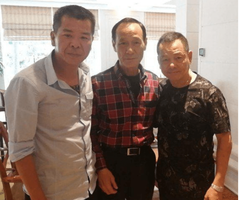 原创向华强到澳门抢生意,被崩牙驹打回香港,连何鸿燊也牵扯进来?