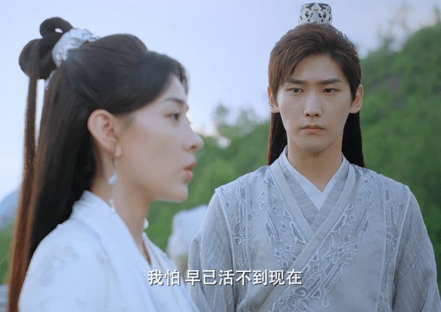 双世宠妃3:曲香檀旧伤复发时,墨连城安慰的话像渣男语录?