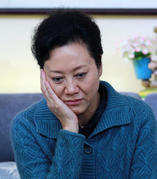 原创母女俩感情坎坷车晓妈妈王丽云与前夫感情依旧为何不肯复婚