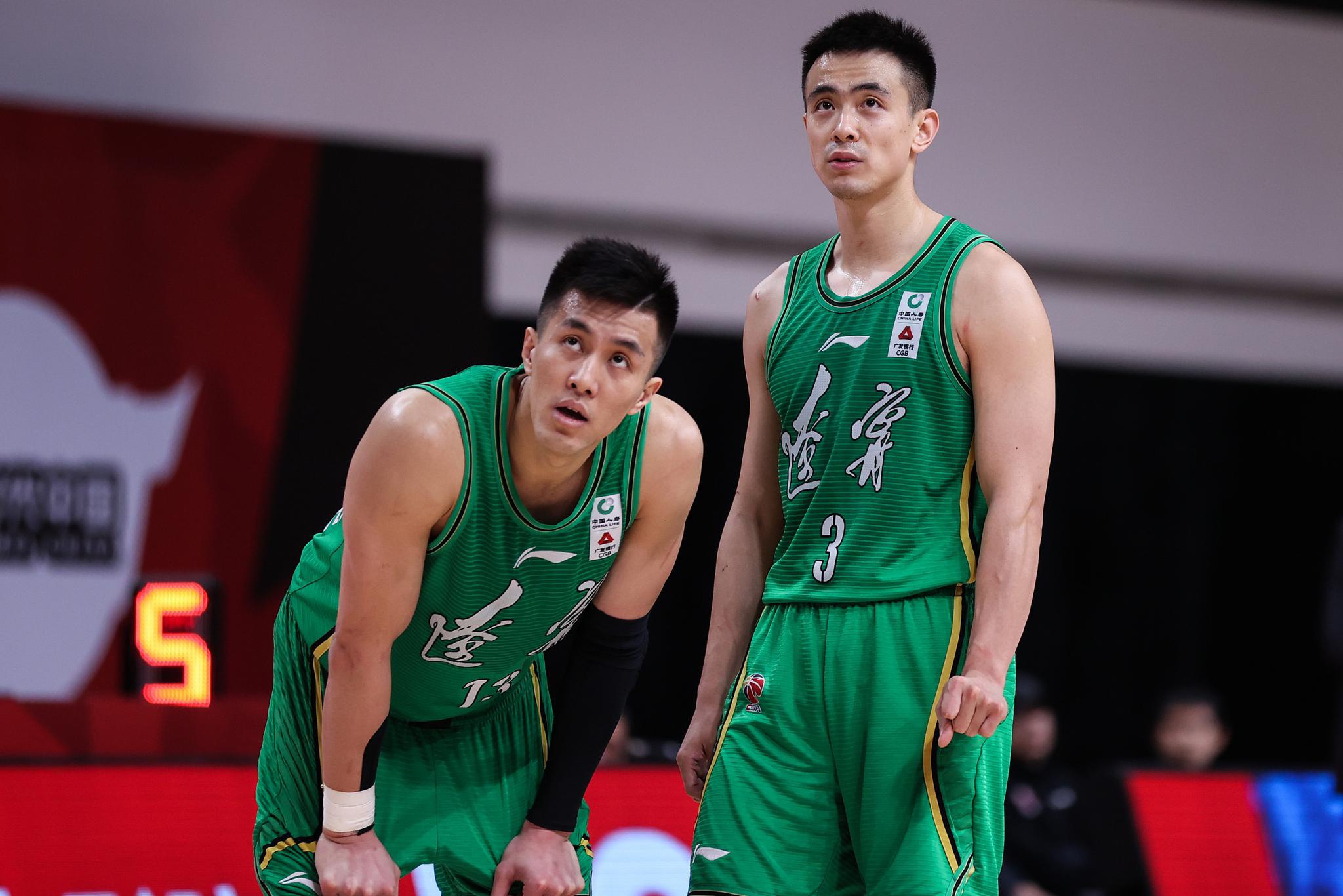 原创商业大于篮球,提前无缘mvp?cba神操作反向证明郭艾伦价值