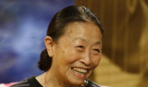 "丑娘"张少华年轻时是校花?本以为开玩笑,看到照片了