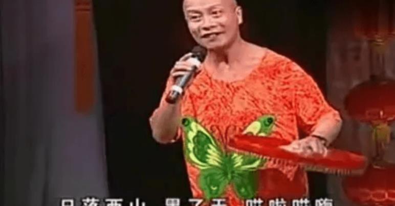 甚至周围县城的人,都知道开原县有二人转演员叫翟波.