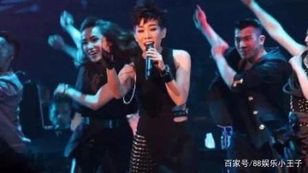 "香港韦小宝"陈小春的江湖之路_徐濠萦