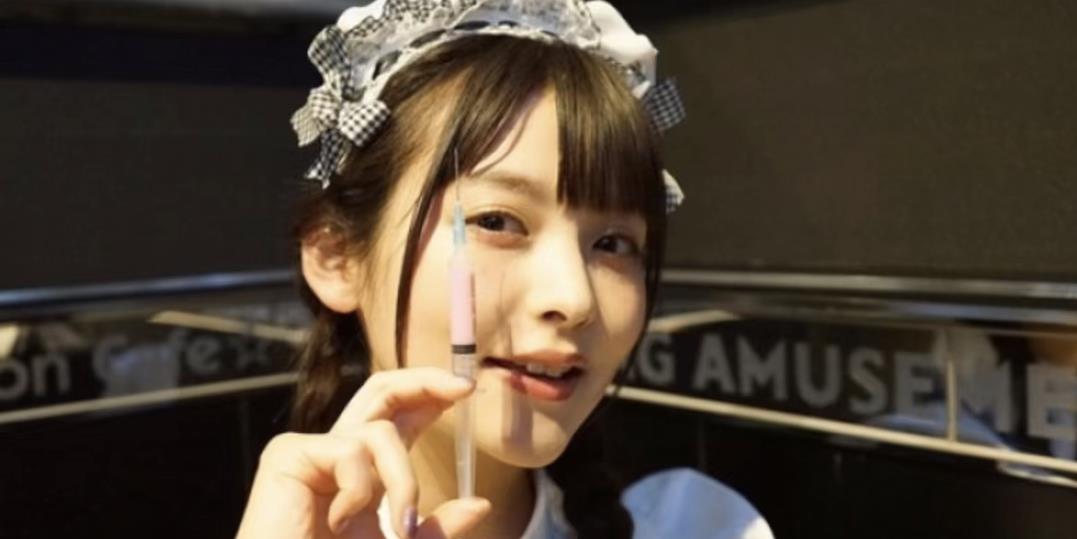 原创卡尔密拉皮套写真来啦,网友:我们更想看上坂堇!