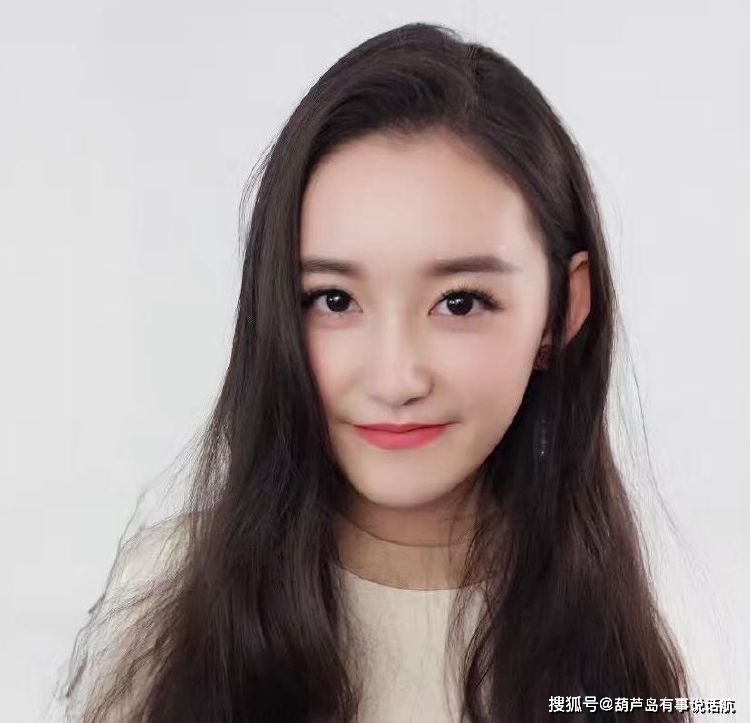 蒋依依近况,长开了的她好惊艳,甜美可爱的长相,可谓是