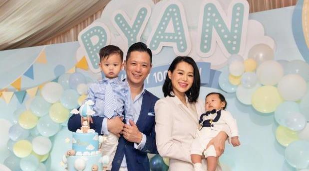 胡杏儿42岁生日,闺蜜团齐聚送祝福,爱情事业顺风顺水