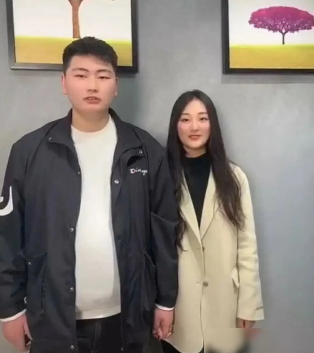 原创陈亚男直播否认向大衣哥索要550万分手费自称和朱单伟真心相爱