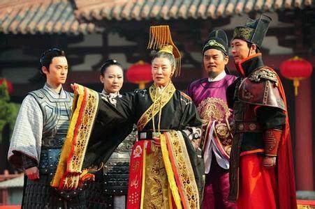 历史上,狄仁杰最后的下场如何?_武则天