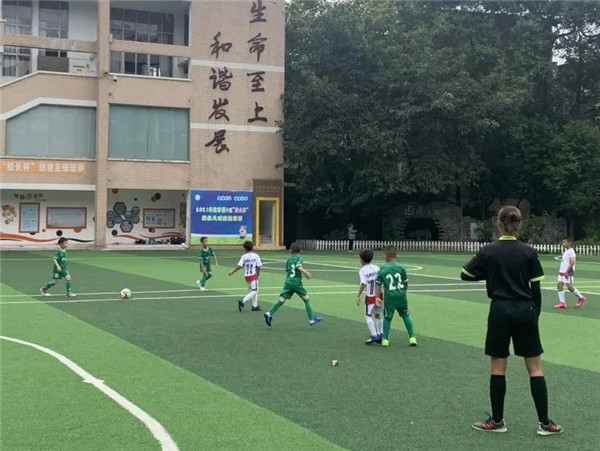 金泉小学出战金牛区"贡嘎·金教杯"校园足球联赛_成都市