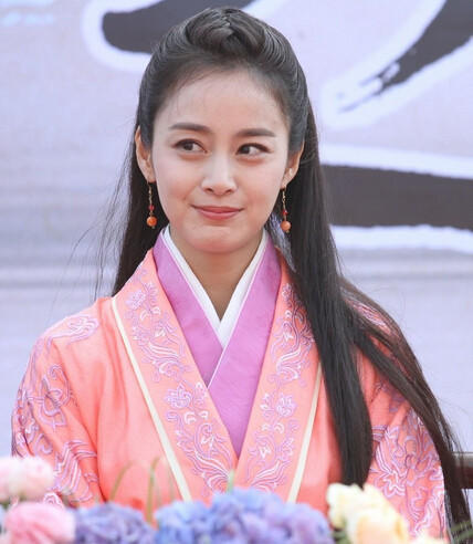 韩国女星扮中国古装,有人以假乱真,有人