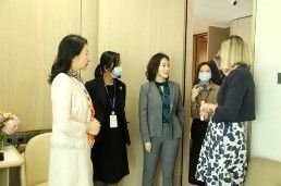 前海人寿广州总医院国际先进年轻化技术创新中心签约仪式圆满举办