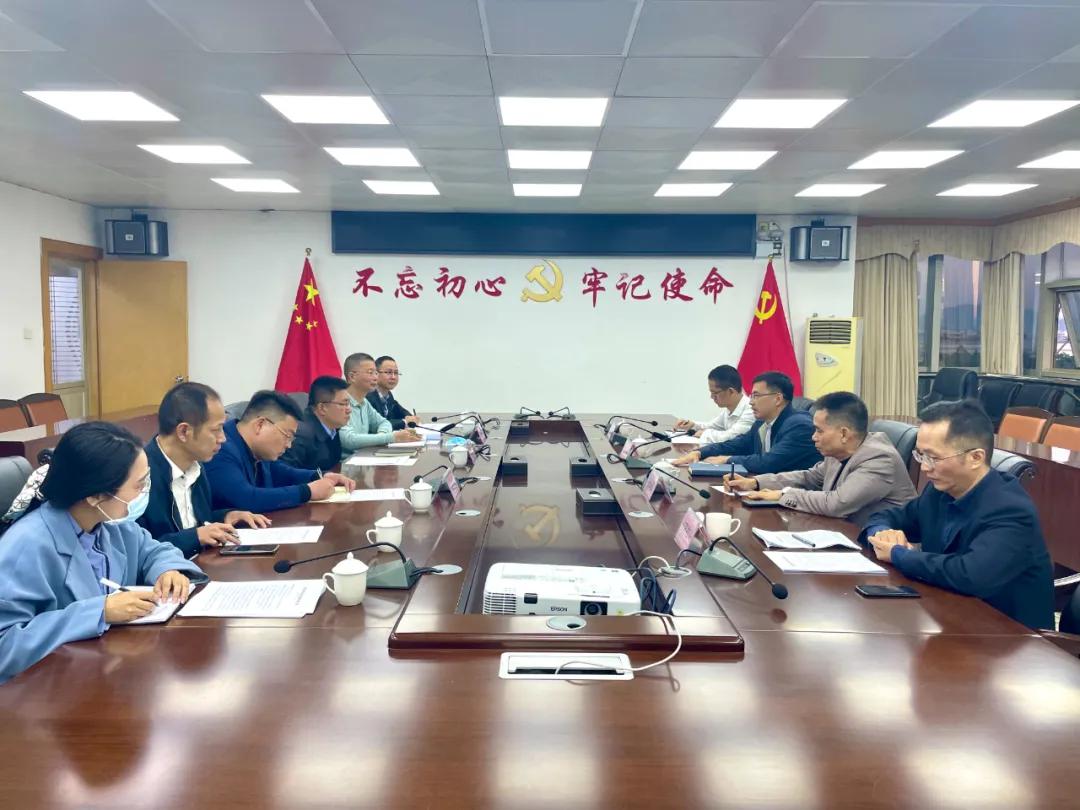 揭阳市人民政府副市长罗毅莅临揭阳高新区调研指导,点赞创新服务平台