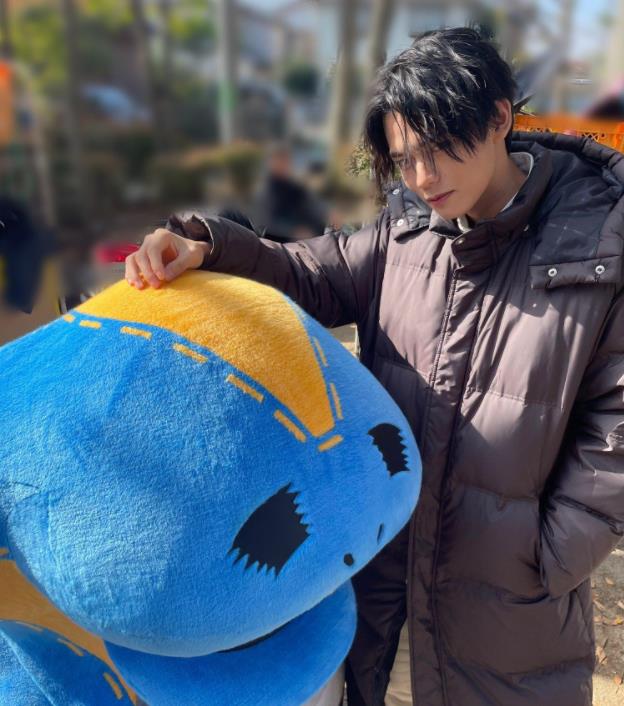 原创假面骑士revice演员搞笑互动谁都打不过的蜃楼开始欺负吉祥物