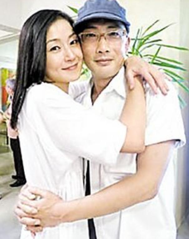 被甄子丹承诺婚姻闪婚暗恋她9年的陈十三51岁的万绮雯依然美