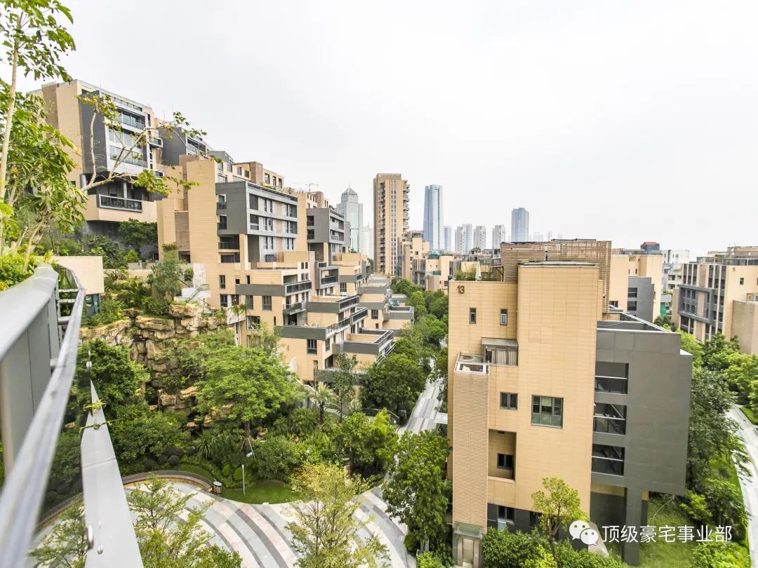 官网深圳鲸山觐海售楼处电话鲸山觐海强势来袭火爆来袭