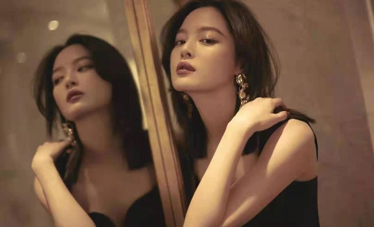 陈坤,辛芷蕾《输赢》开播:又美又飒,网友直呼:不火不行_女人_长相