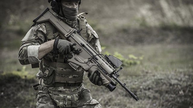 老外选出的2021年最好的5款突击步枪第四名外形很科幻