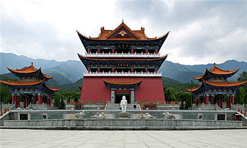 唐时的九寺即"大理寺,光禄寺,太仆寺,太常寺,宗正寺,卫尉寺,鸿胪寺