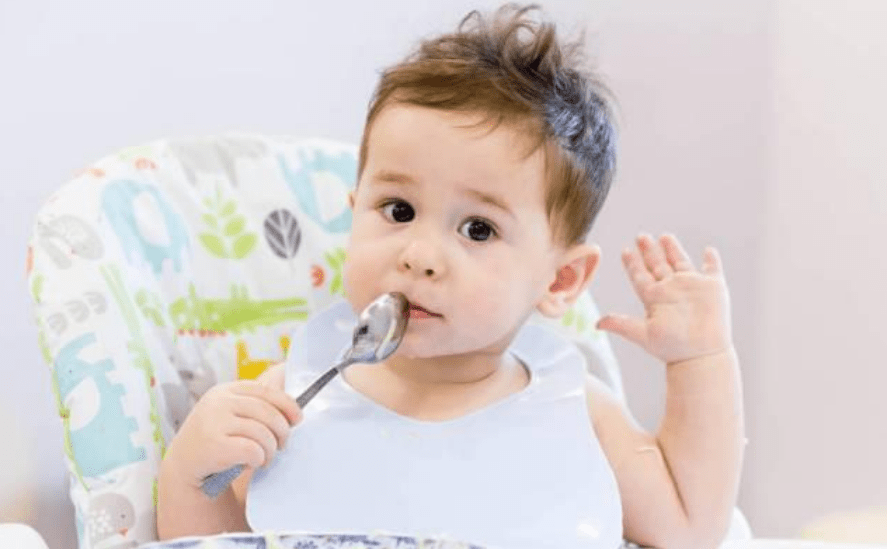 9个月的孩子吃得多却长得慢？家长辅食加错害娃不浅