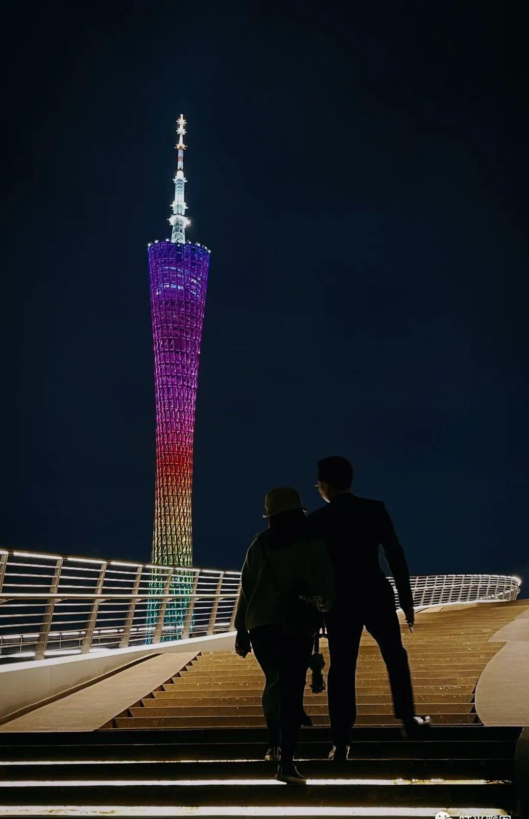 一位手机摄影爱好者的关于广州塔的100种拍法
