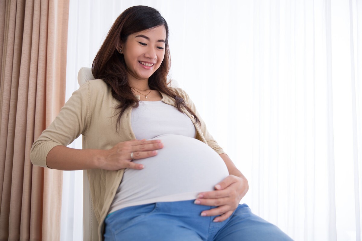 孕期胎儿＂踹＂孕妈的肚子,孕妈要读懂胎儿的＂语言＂,很重要