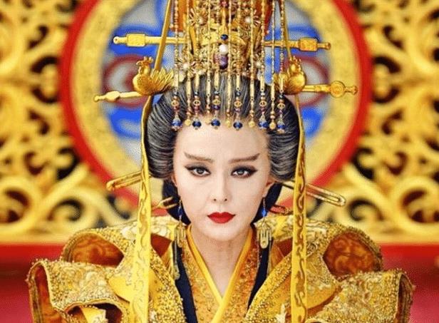 这让她千百年来大受诟病.