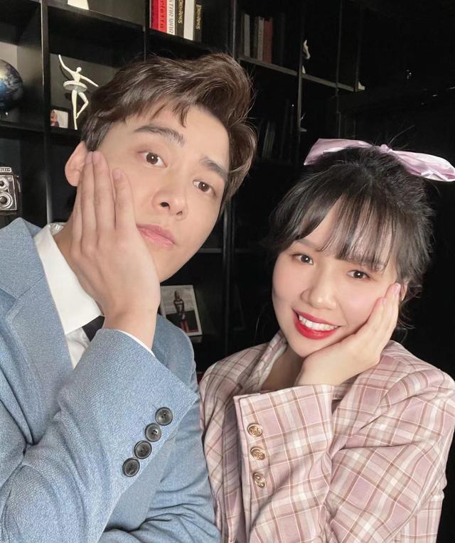 原创网红和人气男星合影肖战王一博板正邓伦李易峰有趣