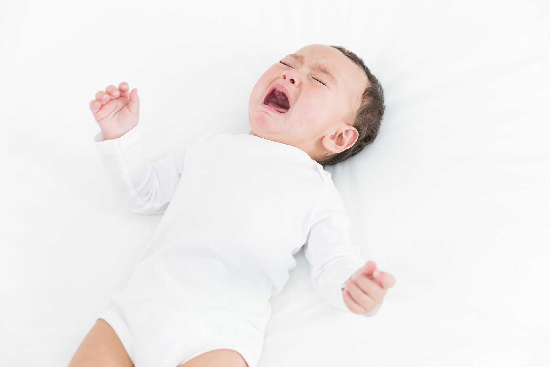 辟谣,睡得少的孩子更聪明？研究发现：睡眠不足影响娃的注意力