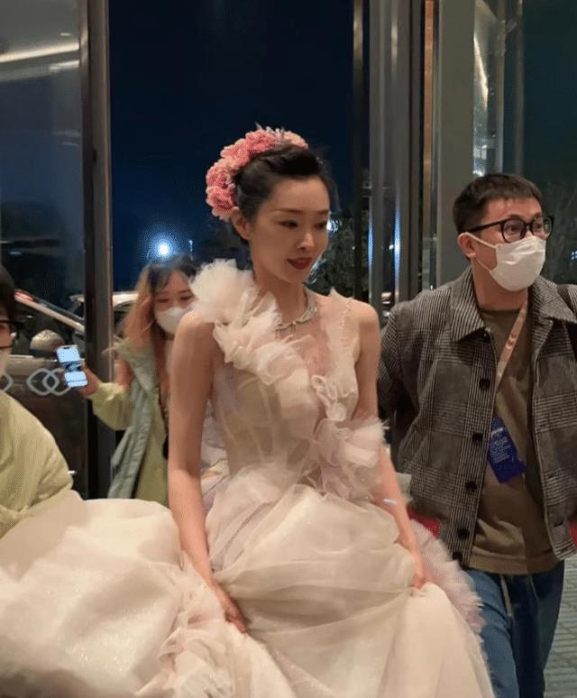 宋轶为何总演女二号看到32岁的她生图状态网友令人意外