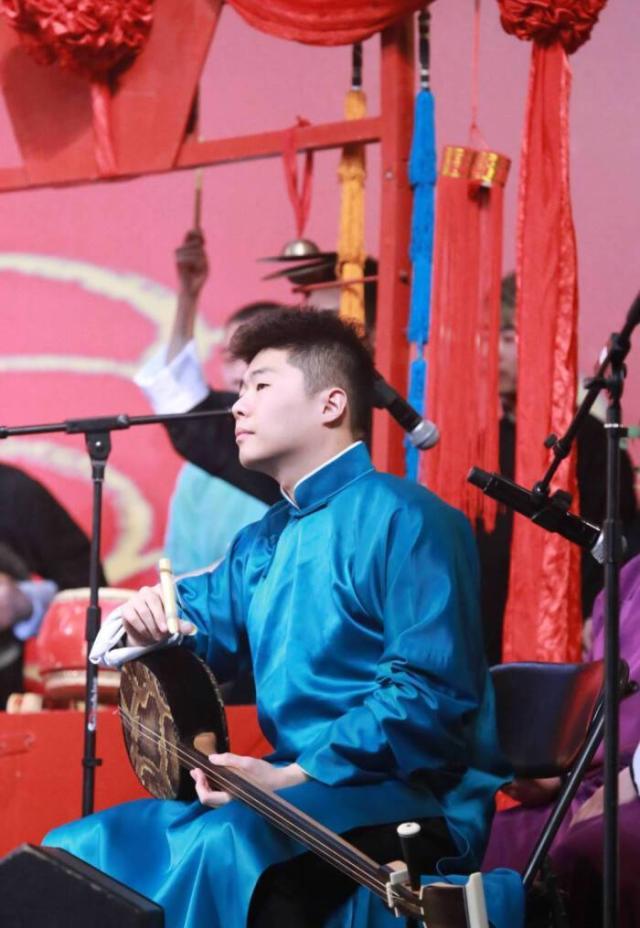 在擅长的领域达到一定的高度,才是最酷的周九良_孟鹤堂_老先生_三弦