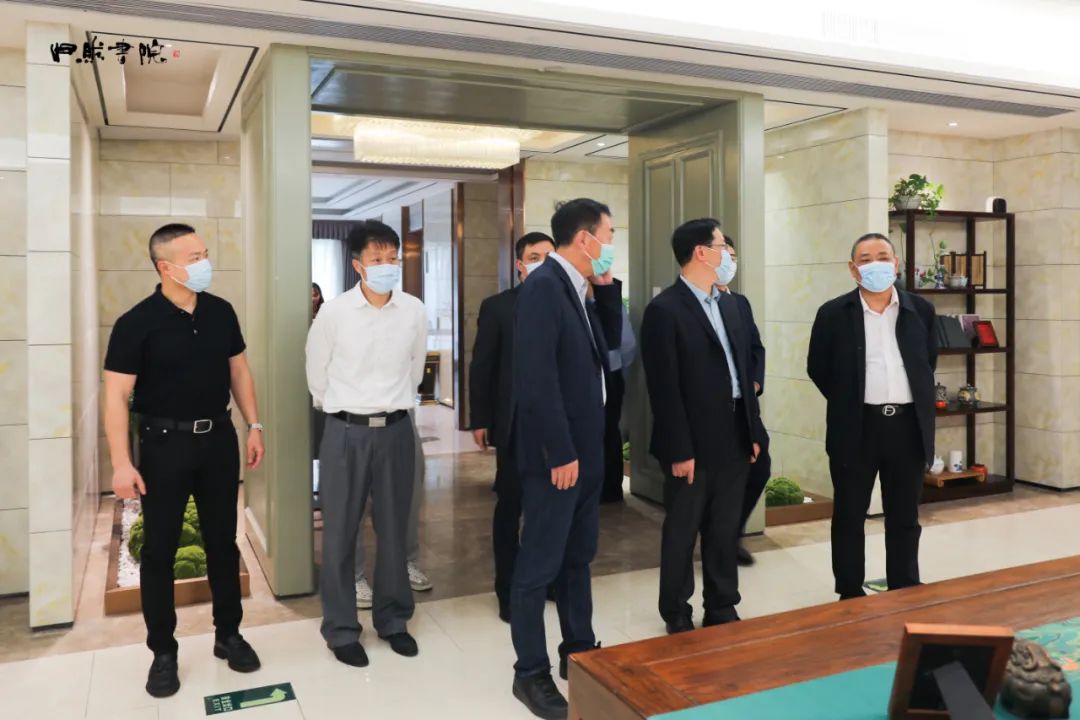 佛山市委常委,统战部部长丁锡丰等一行到归然书院走访调研_的发展