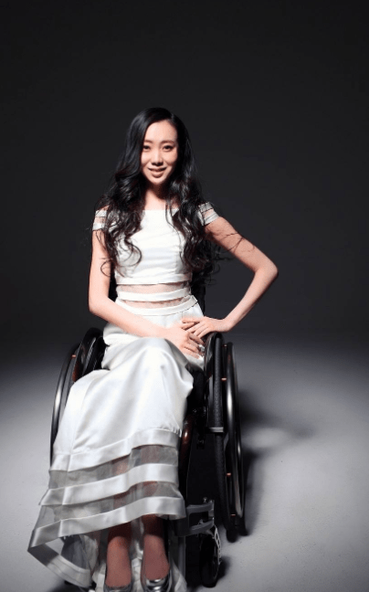 轮椅舞者刘岩:在奥运彩排中摔伤,张艺谋愧疚一生,如今怎样了?