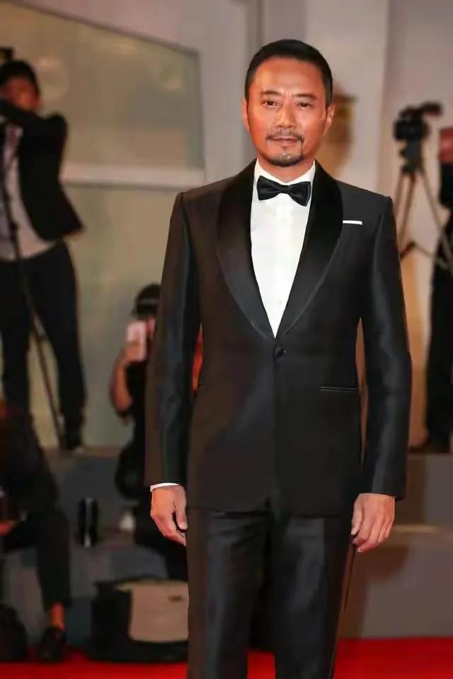 段奕宏