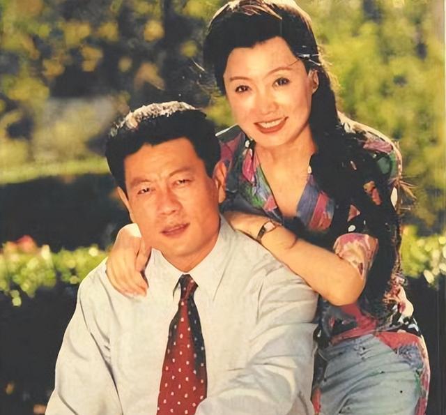 相伴20年后再看陈瑾与巫刚才明白不婚不育是他们最好的选择